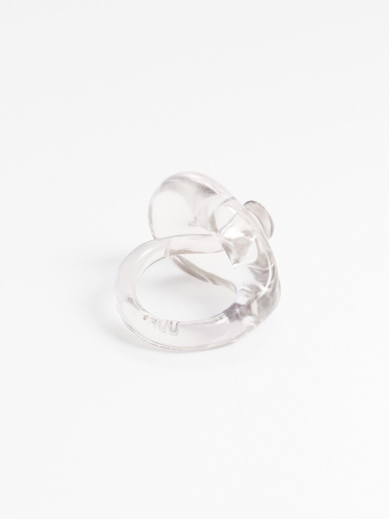 Circle of Y Chunky Resin Ring Clarissa | ODASSEY