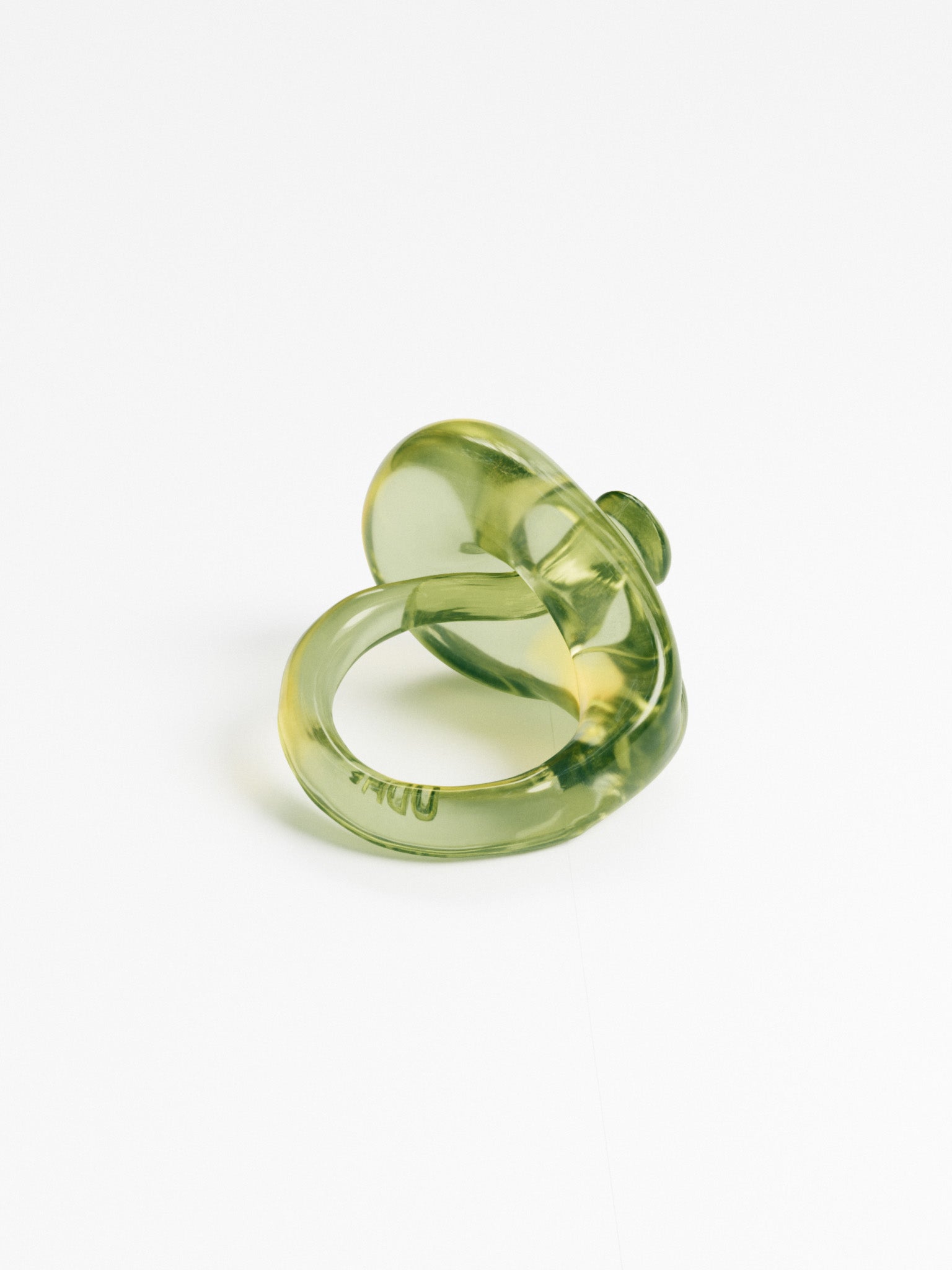 Circle of Y Chunky Resin Ring LU | ODASSEY