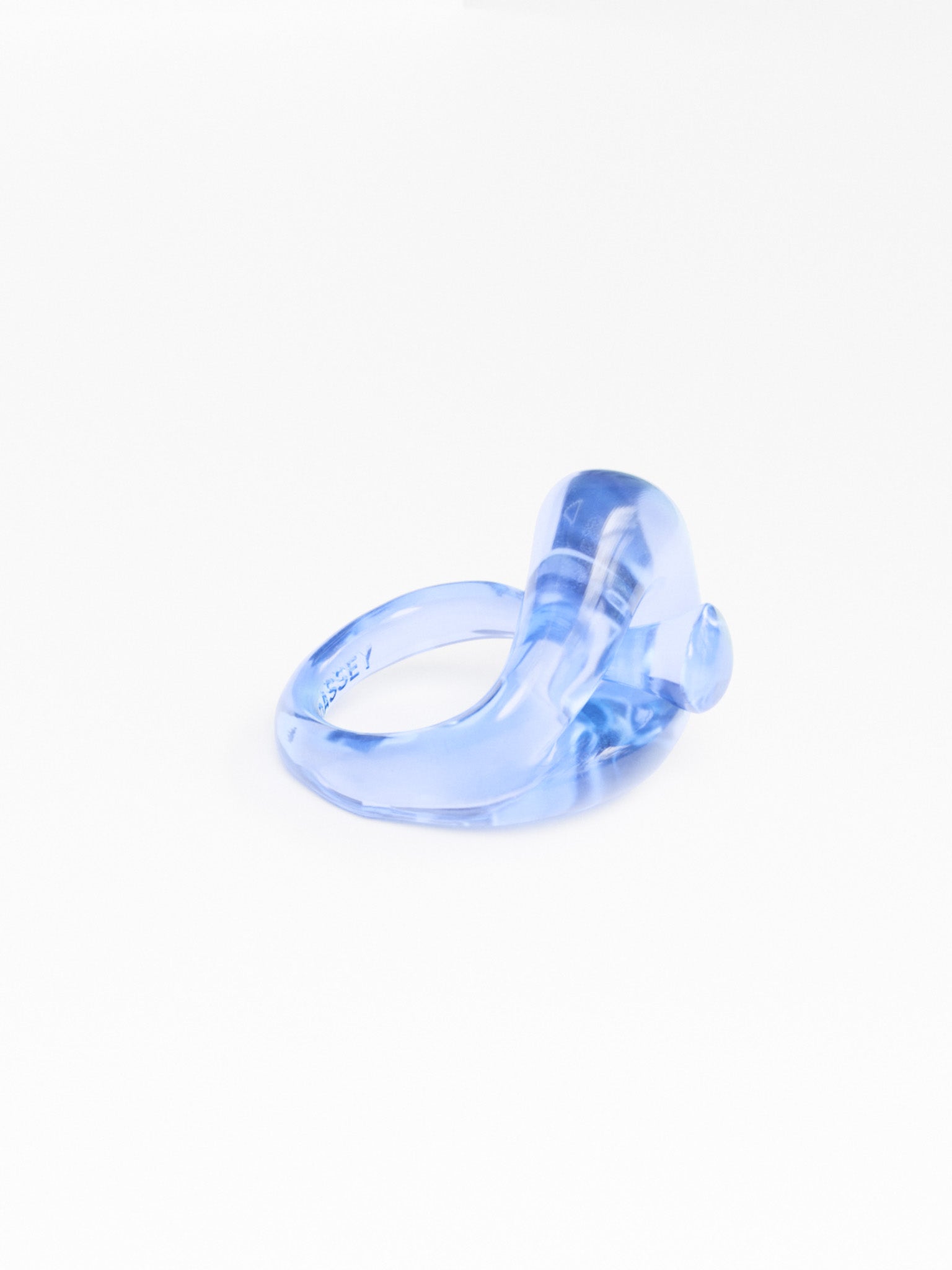 Circle of Y Chunky Resin Ring blues baby | ODASSEY