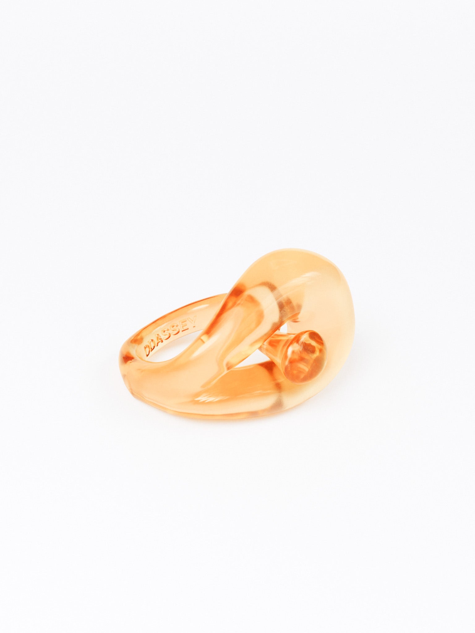 CIRCLE OF Y Chunky Resin Ring Clementine | ODASSEY