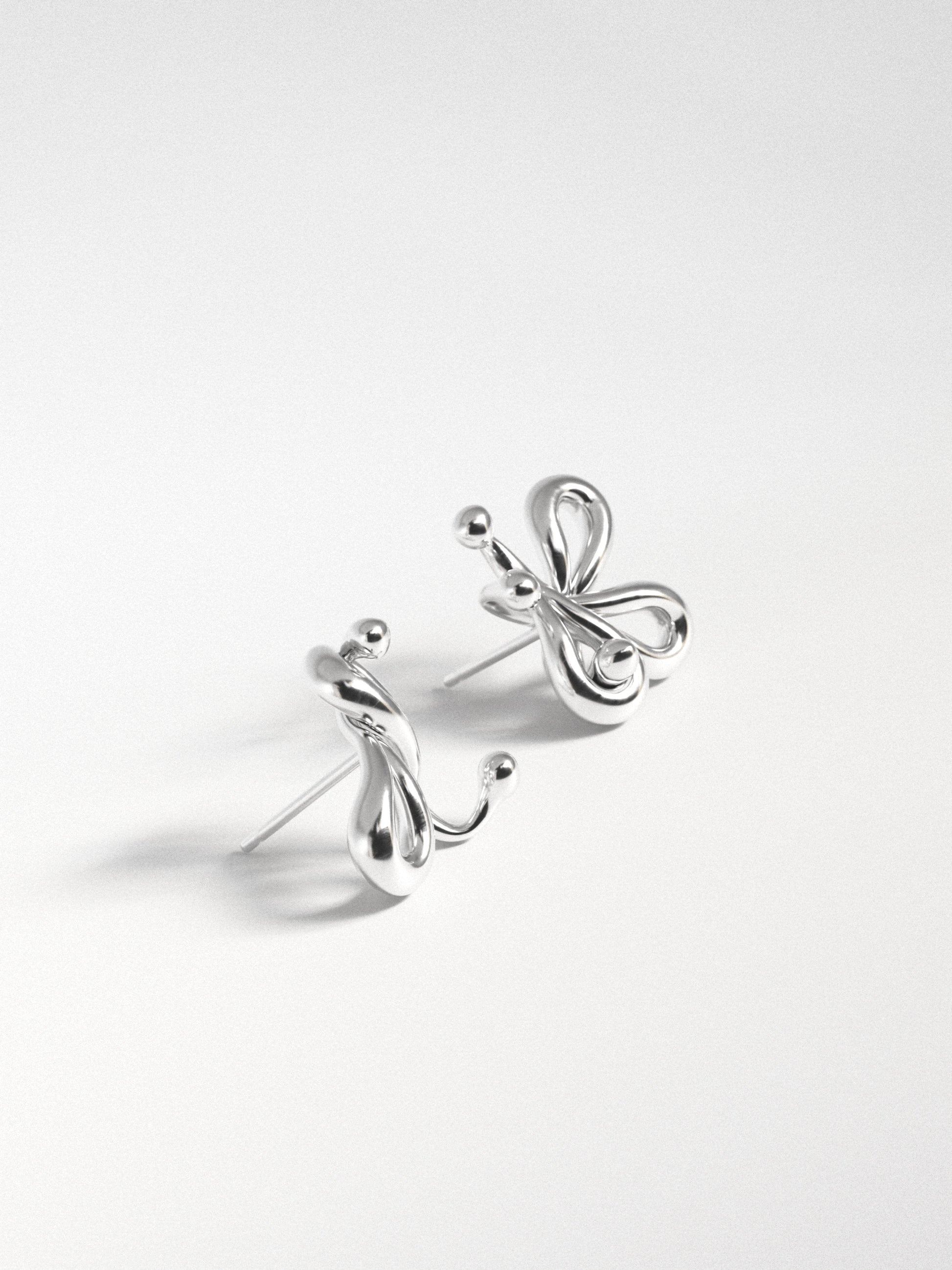 CIRCLE OF Y Imara Bow Studs | ODASSEY