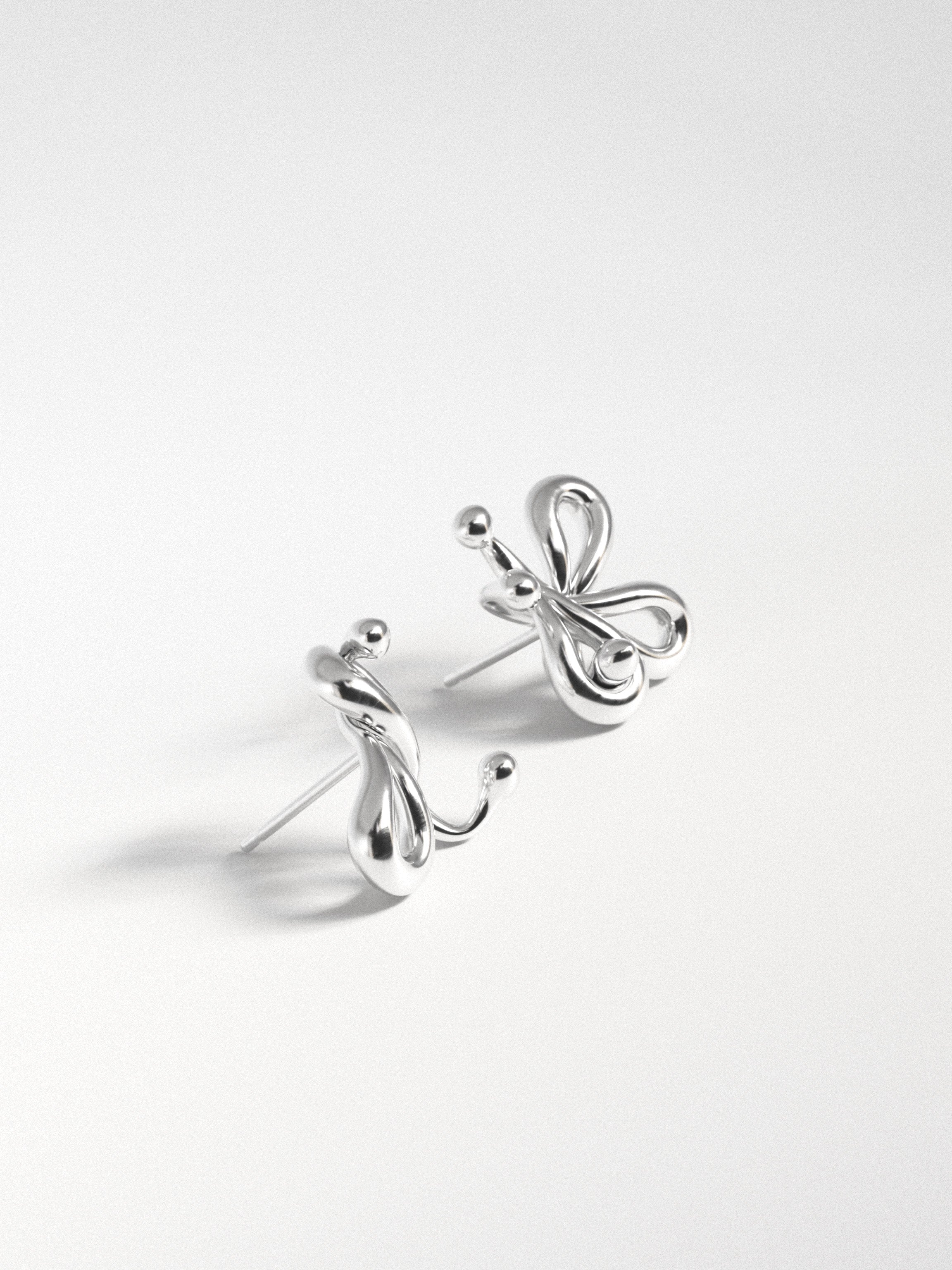 CIRCLE OF Y Imara Bow Studs | ODASSEY